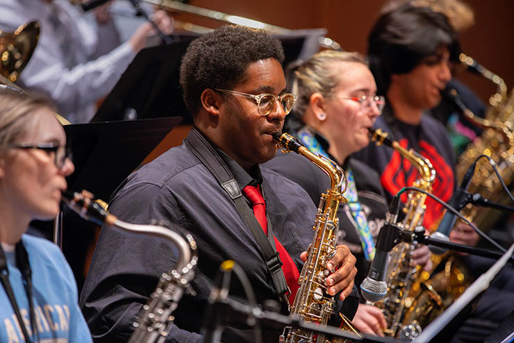 SEMO students studying for a jazz minor perform with their instruments