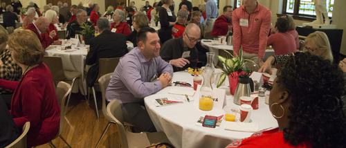 Former SEMO students gather for an alumni breakfast.