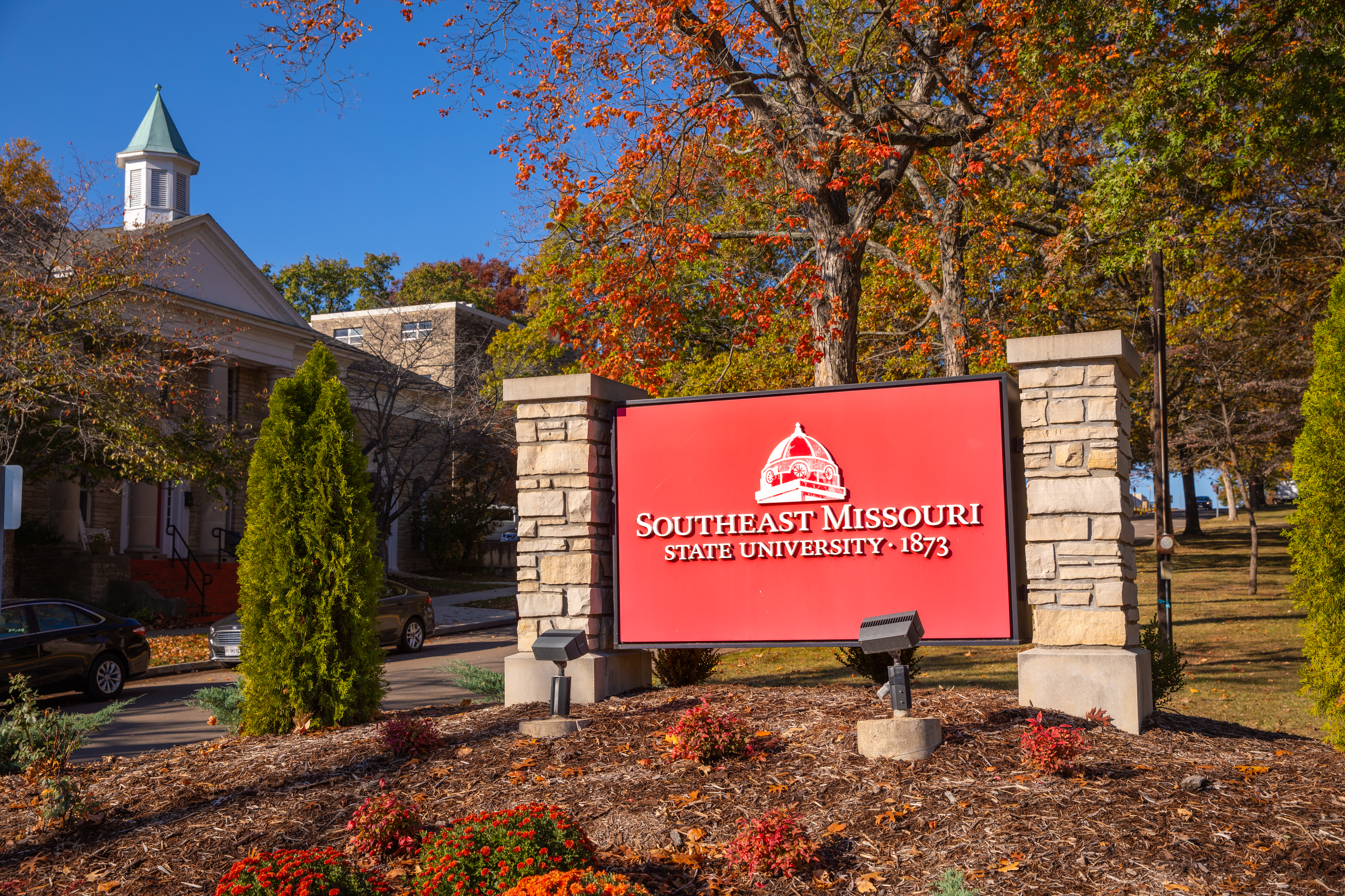 Southeast Missouri State sign on campus. 
