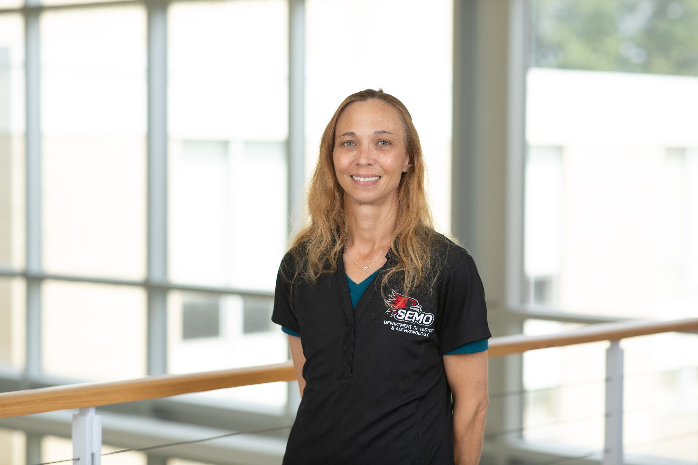 Professor Courtney Kisat official SEMO faculty picture