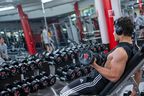 Students work out for free with state-of-the-art equipment!