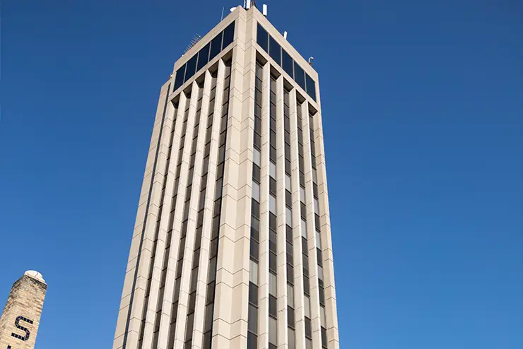 KFVS12 Tower located in downtown Cape Girardeau partnering with SEMO making it one of the best Missouri colleges with experiential learning programs