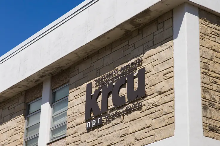 KRCU, a partner of SEMO, is located in the Serena Building on campus and houses many radio internships for students making it one of the best Missouri colleges with experiential learning programs