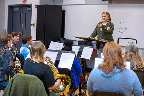 A faculty member teaches during instrumental techniques.