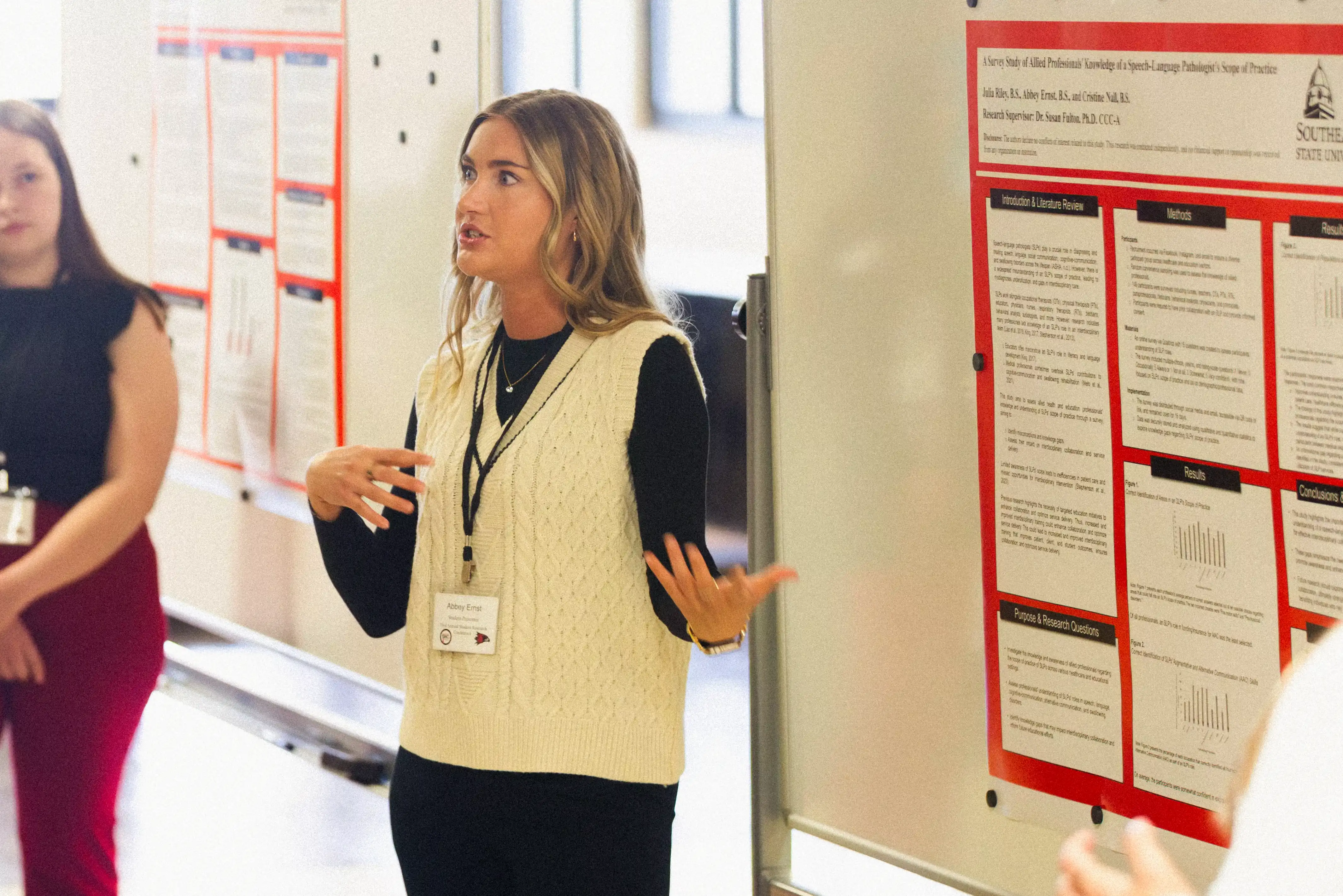 experieince driven management studnet presents her research project 