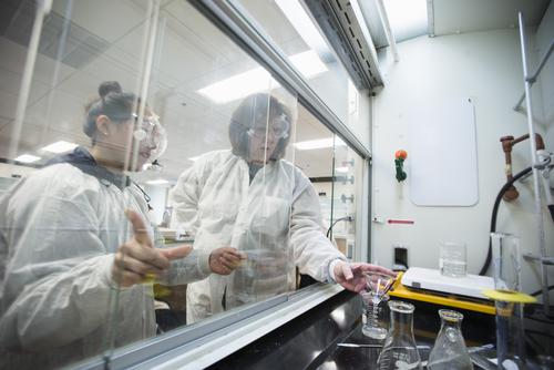 SEMO chemistry students learn how aspirin is made in a Magill Hall chemistry lab. 