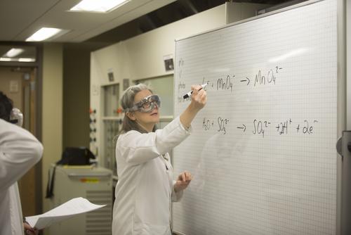 Professor Rachel Theall teaches a chemistry class at Southeast Missouri State University. 