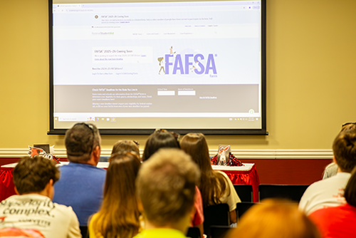 FAFSA being explained at show me day.