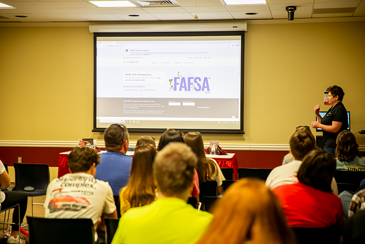 FAFSA being explained at show me day.