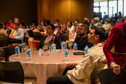 The community of SEMO attends an International Week dinner.