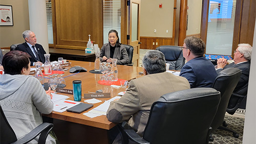 Image of Jennifer Tenholder talking to Southeast's Board of Governors.