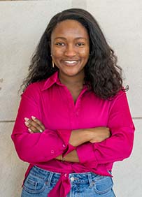 Portrait of Southeast alumna Lauren Younge.