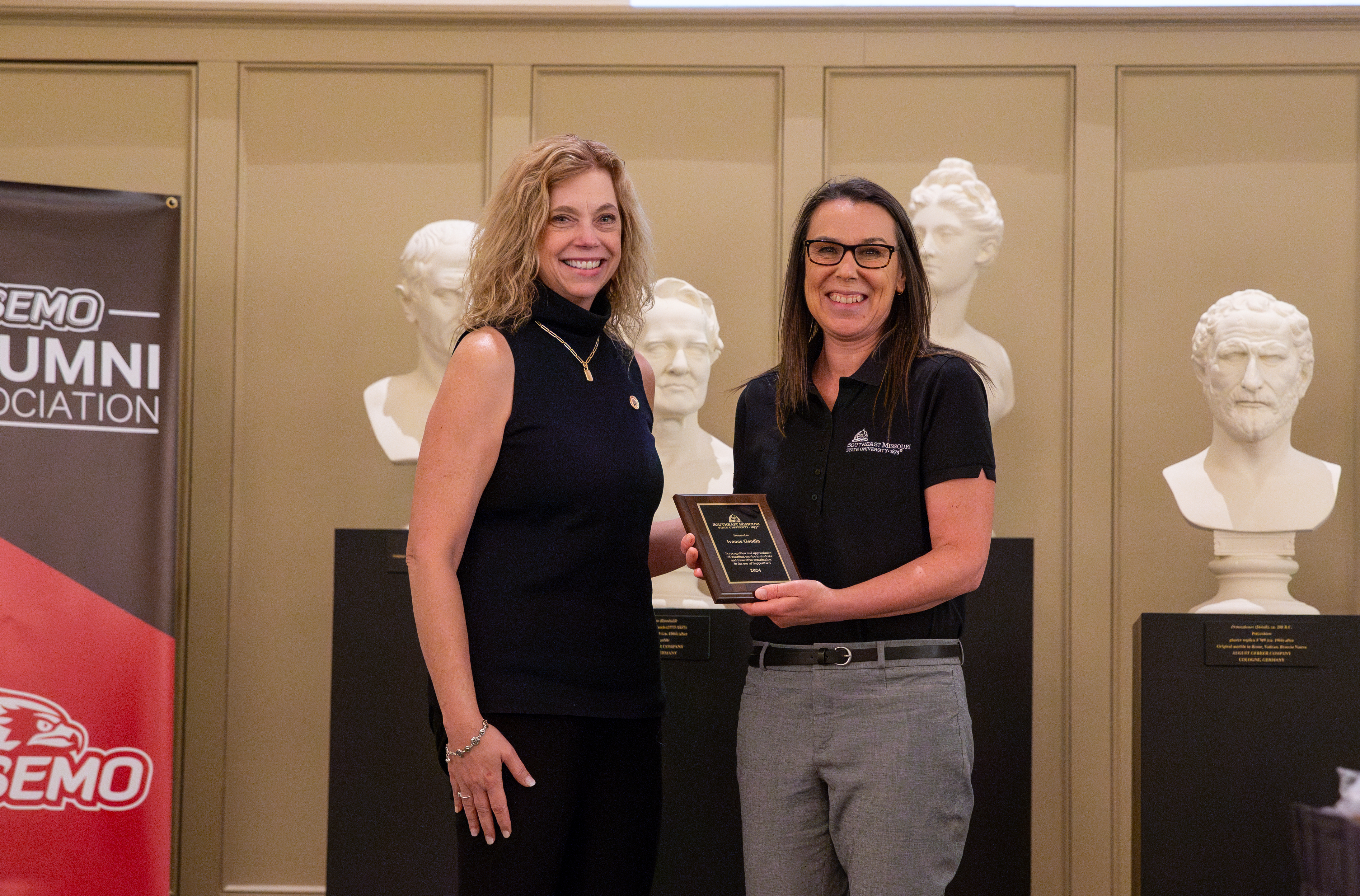 Ivonne Goodin receives her student success award.