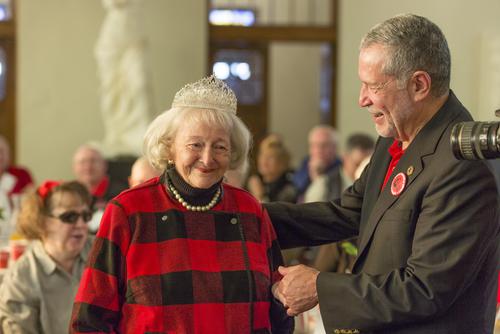 Oldest living Sagamore Queen smiling with the president
