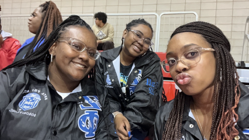 Zeta members attend an event at SEMO.