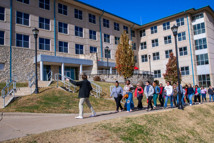 Families attend a Show Me Day tour of campus.