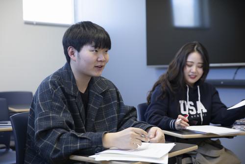 SEMO students work on a class assignment during their Intensive English class. 